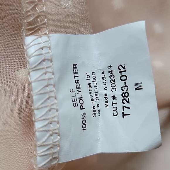 Beautiful light pinkish/cream blouse - Picture 5 of 5